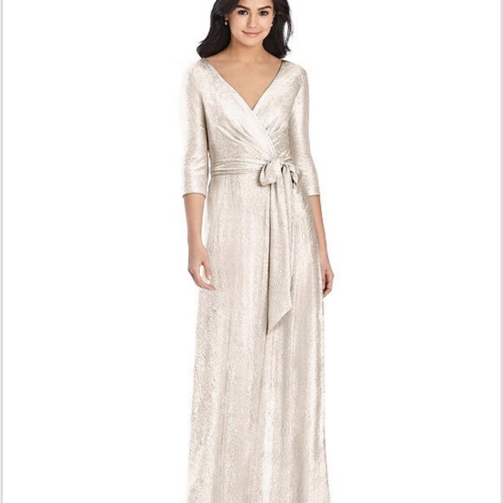 Gorgeous shimmery gold gown